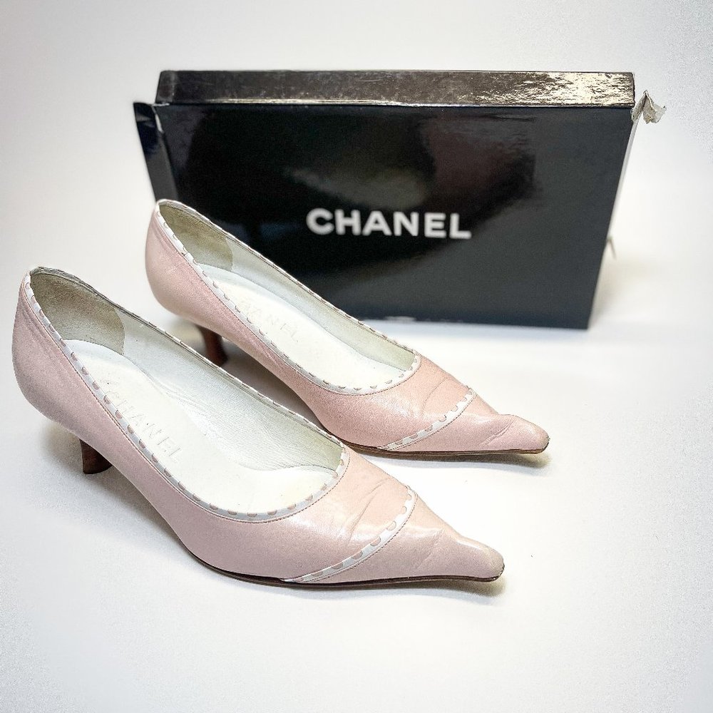 Chanel Vintage Pink Pointy Toe Heels - Size US 6.5/EU 37.5